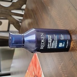 REDKEN color extend brownlights